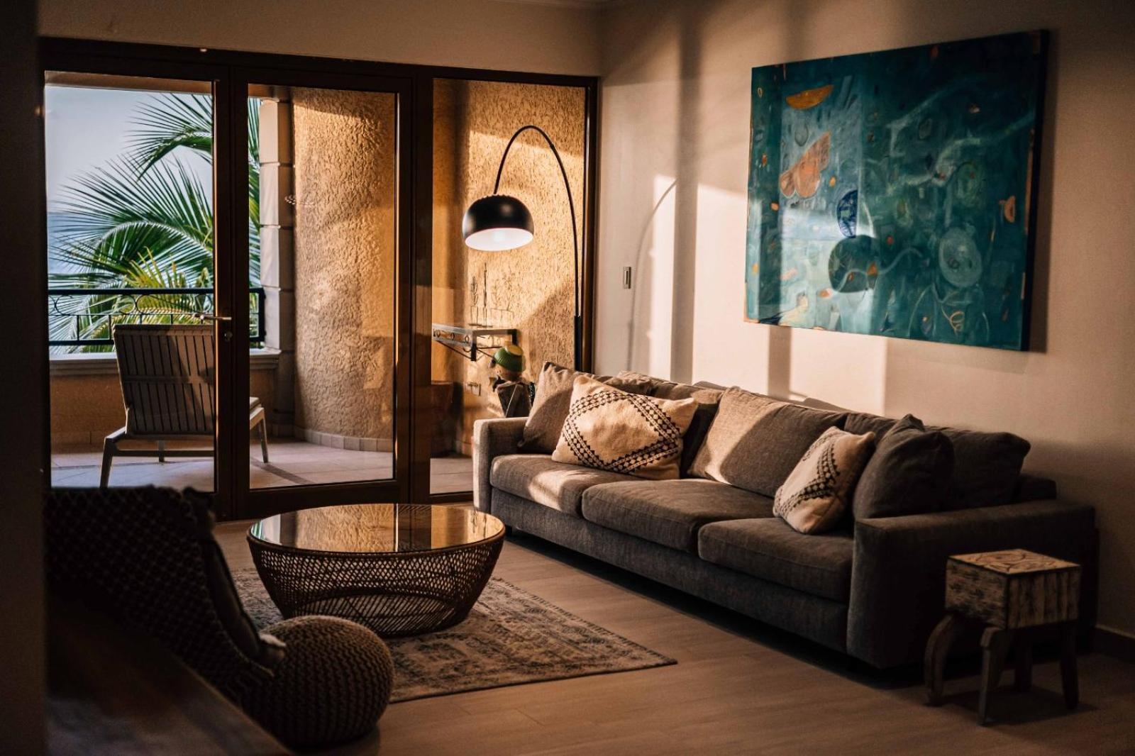 The Bellafonte - Luxury Oceanfront Hotel クラレンダイク エクステリア 写真