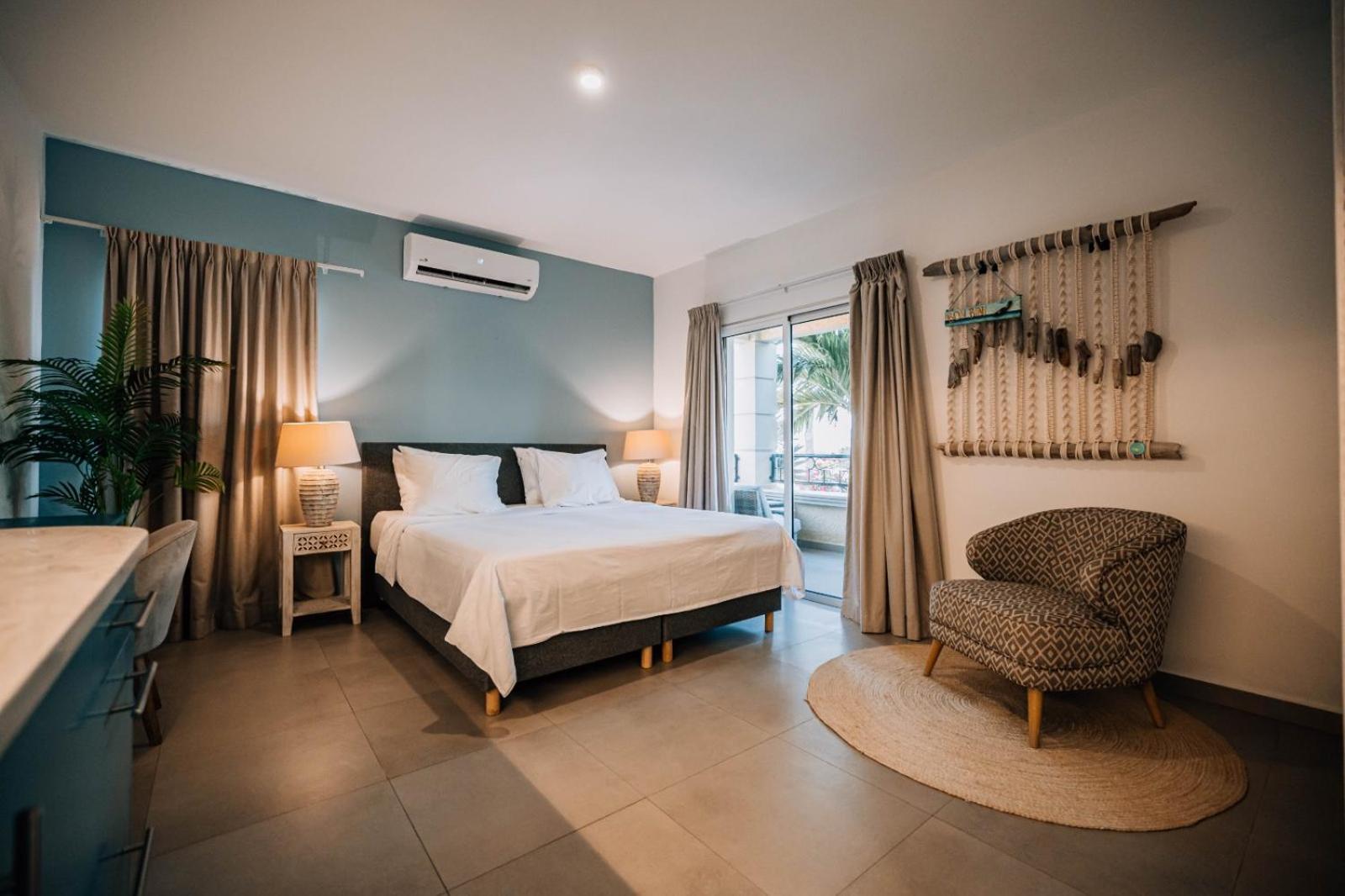 The Bellafonte - Luxury Oceanfront Hotel クラレンダイク エクステリア 写真