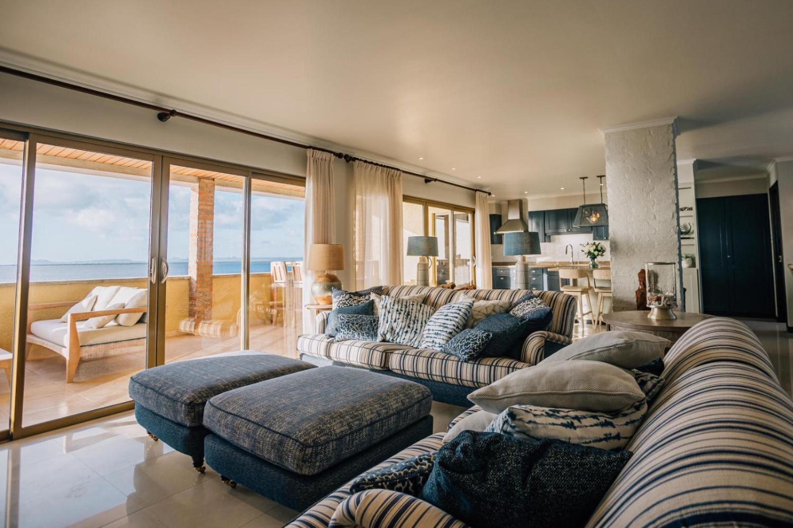 The Bellafonte - Luxury Oceanfront Hotel クラレンダイク エクステリア 写真